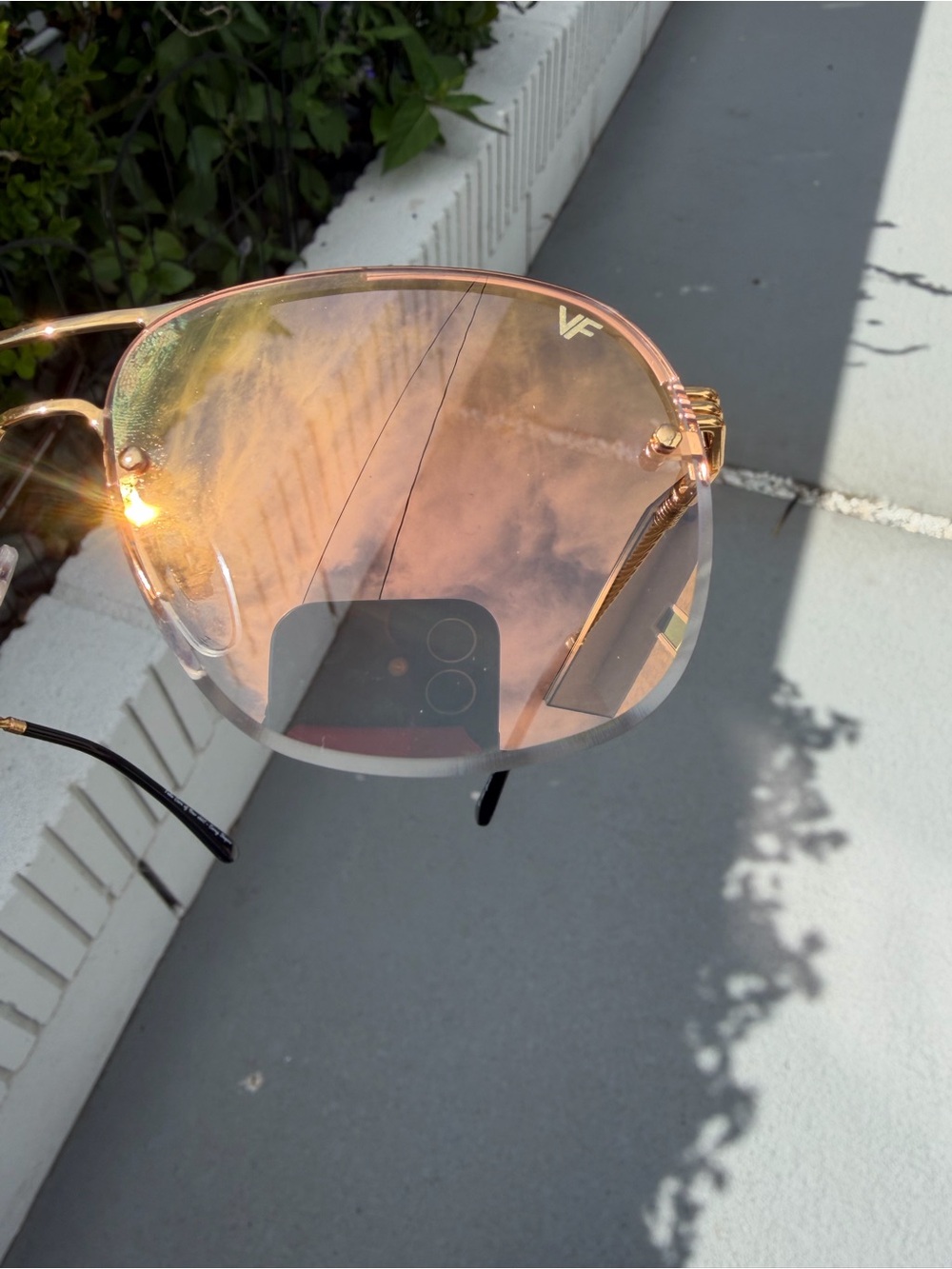 New in Box Unisex Gold Aviator Sunglasses from Vintage Frames Company - Picture 7 of 10